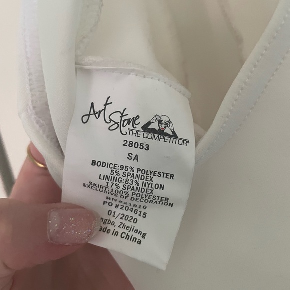 Dance Costume - Picture 3 of 3